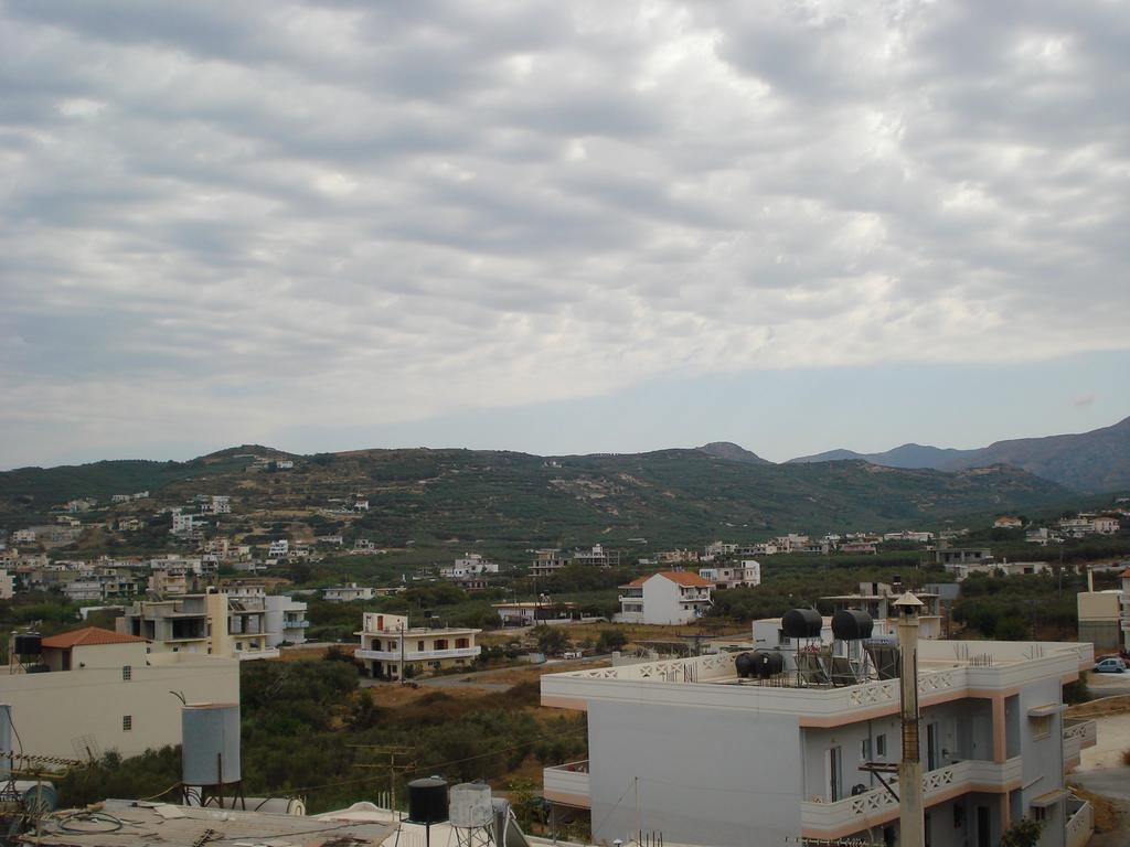 Pyrgos Kissamos Appartement Buitenkant foto